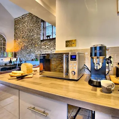 Blacksmith's Barn - Cosy, Chilled & Dog Friendly. * Wykeham (Scarborough)