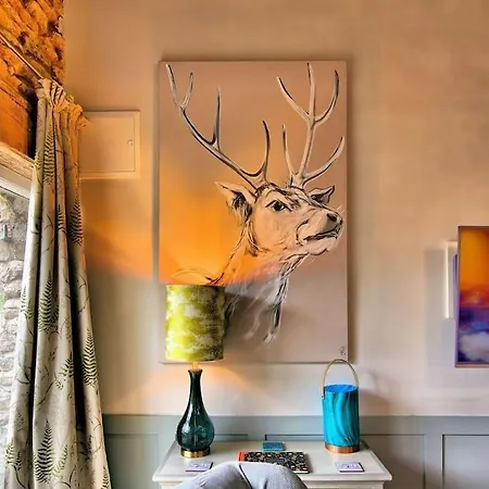 Blacksmith's Barn - Cosy, Chilled & Dog Friendly.